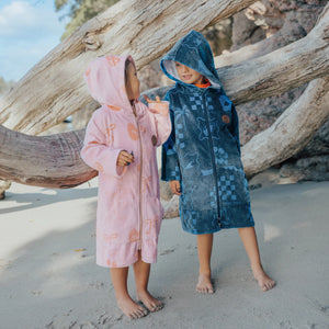 CRYWOLF KIDS BOYS EVERYWHERE ZIP-UP TOWEL Navy Beach Wear