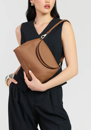 SABEN Beckett Crossbody - Tan Luxe Leather Bag