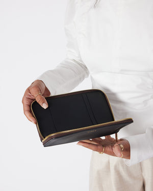 Saben Lisbon Travel Wallet - Black