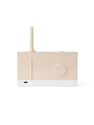 LEXON Tykho 3 Lexon x Pantone - Sand Small beige radio