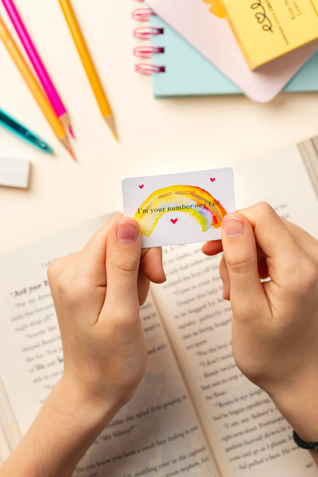 Everyday Little Lunchbox Notes Yellow card box with illustrated cards