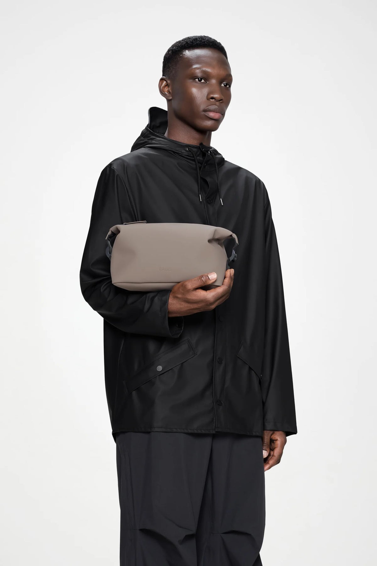 RAINS Hilo Wash Bag - Cinder