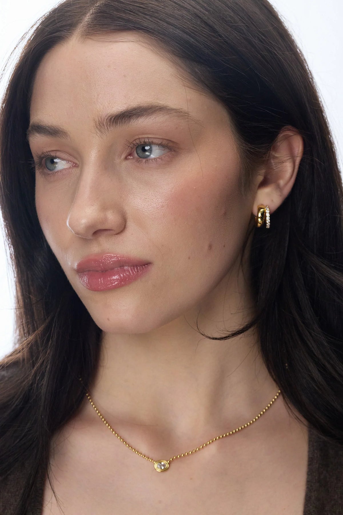 ZAFINO Zoe Hoop Silver hoop earrings with embedded stones 7807