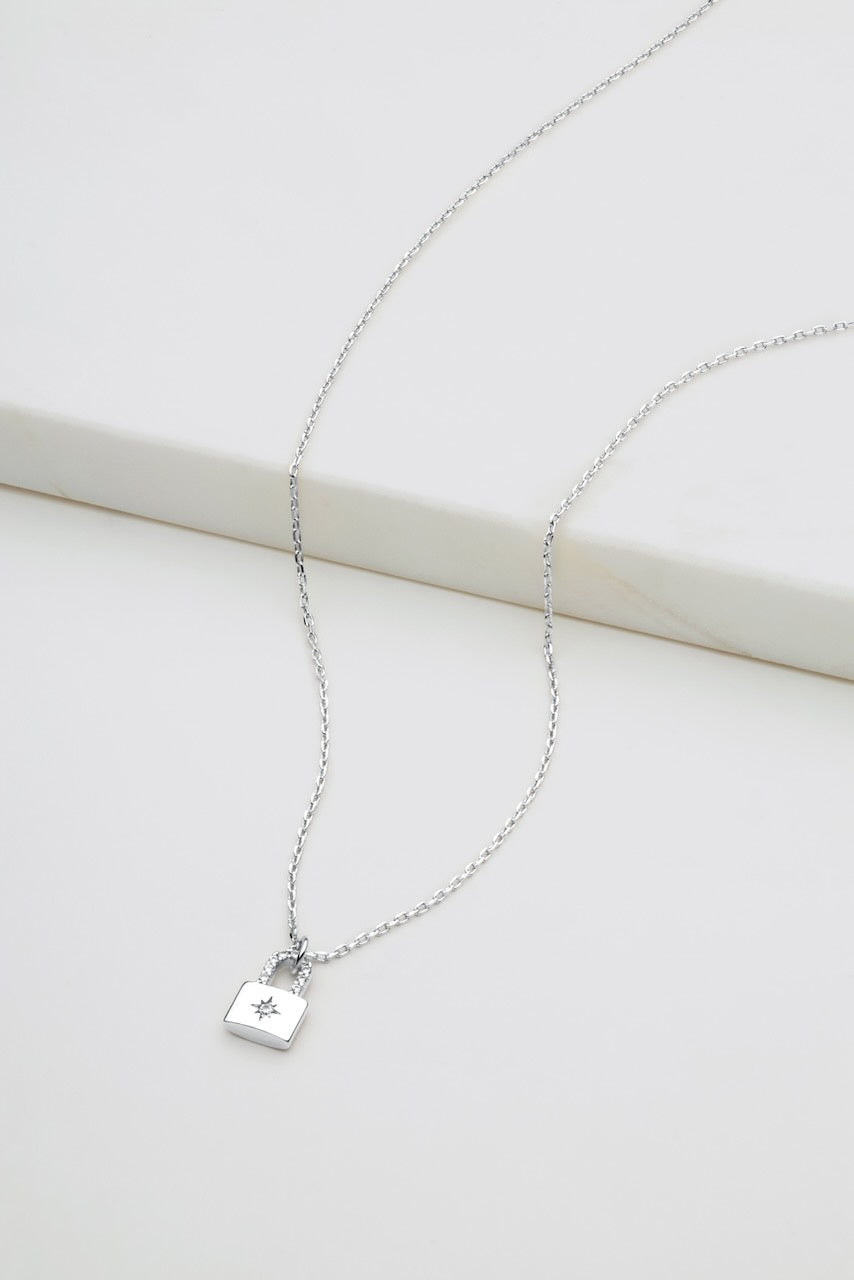 Locket Mini Necklace - Silver - Necklace