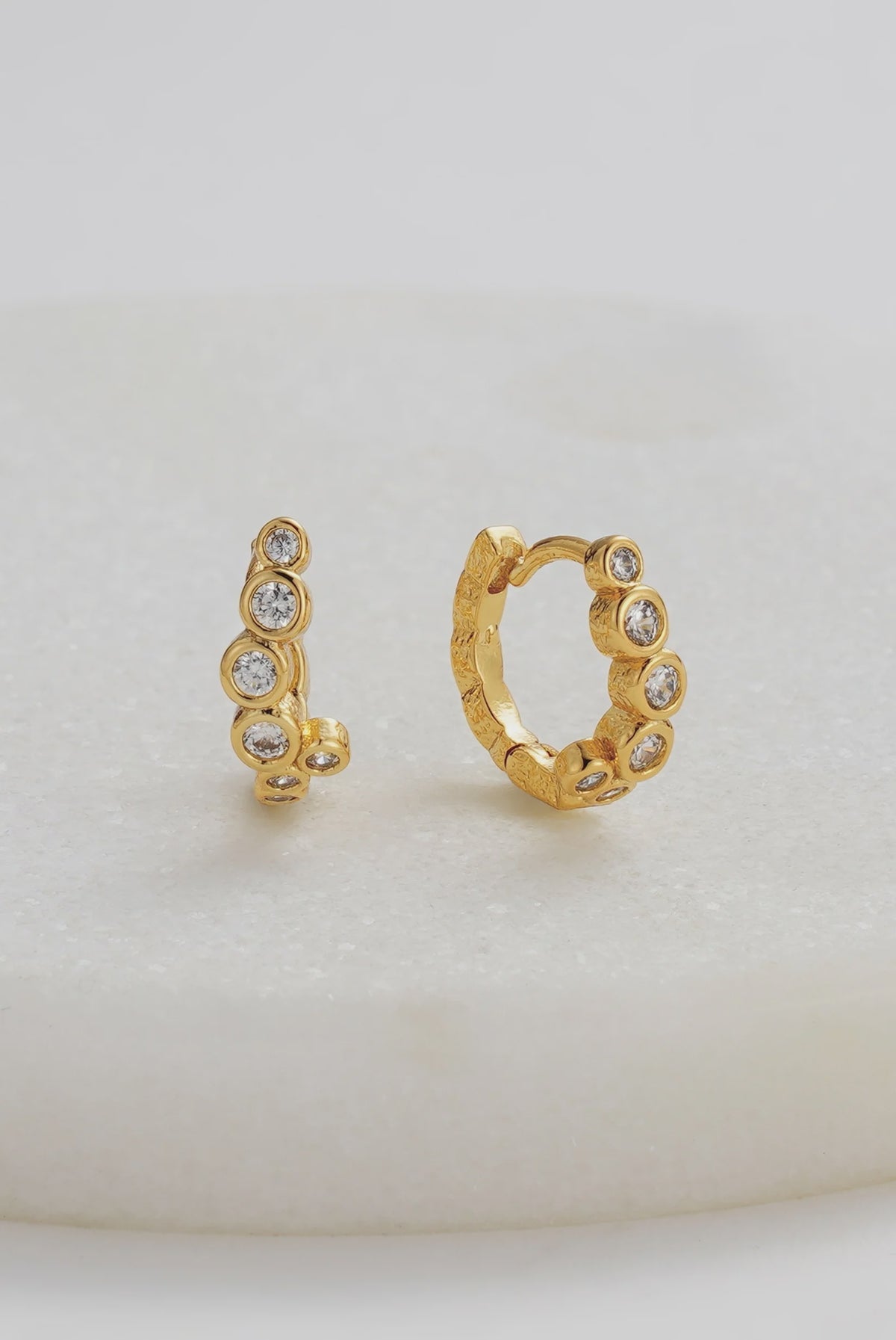 ZAFINO Florence Huggie - Gold - Mini Huggy