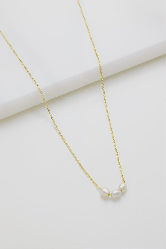 Mini Pearl Necklace - Gold