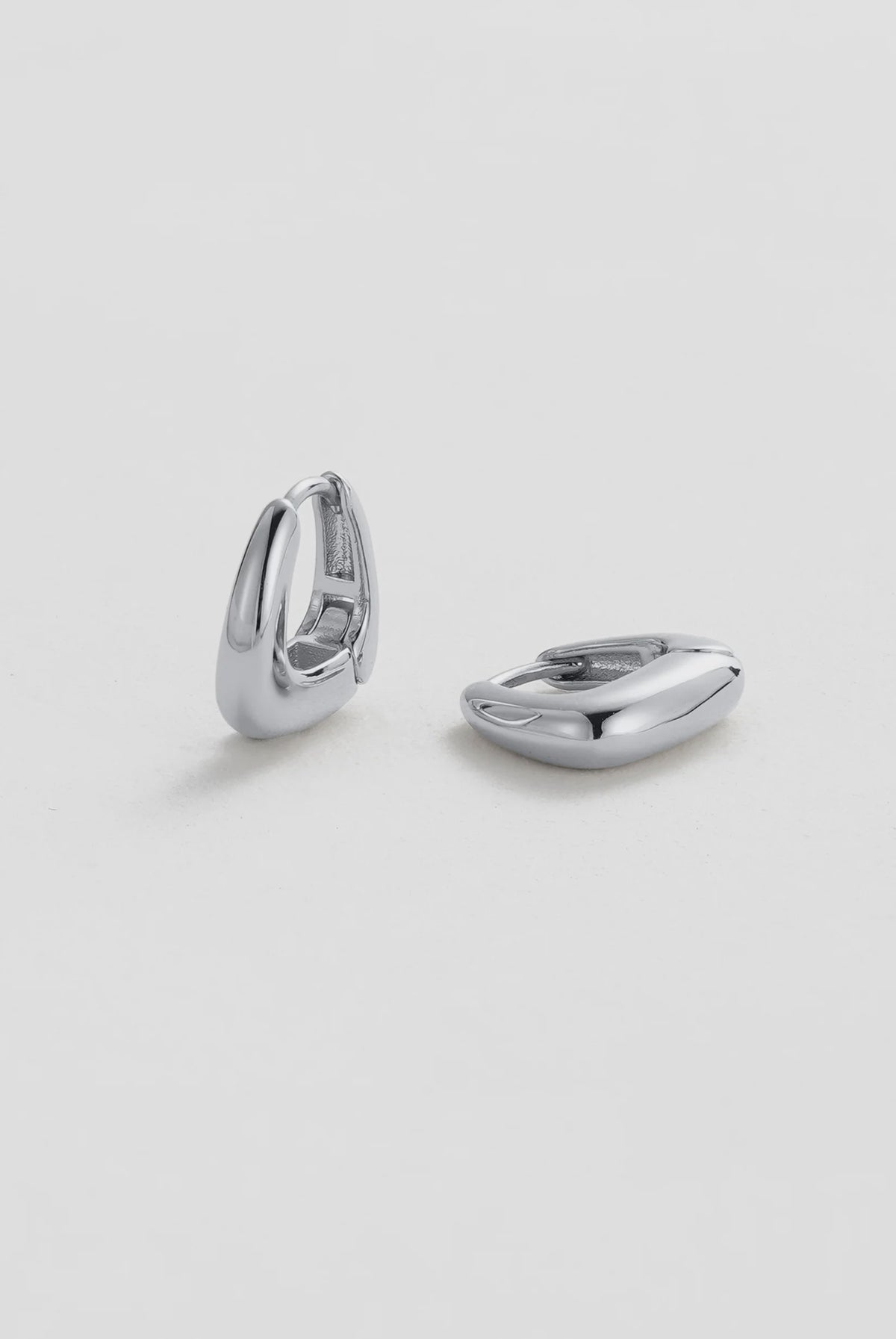Neve Huggie - Silver - Earrings