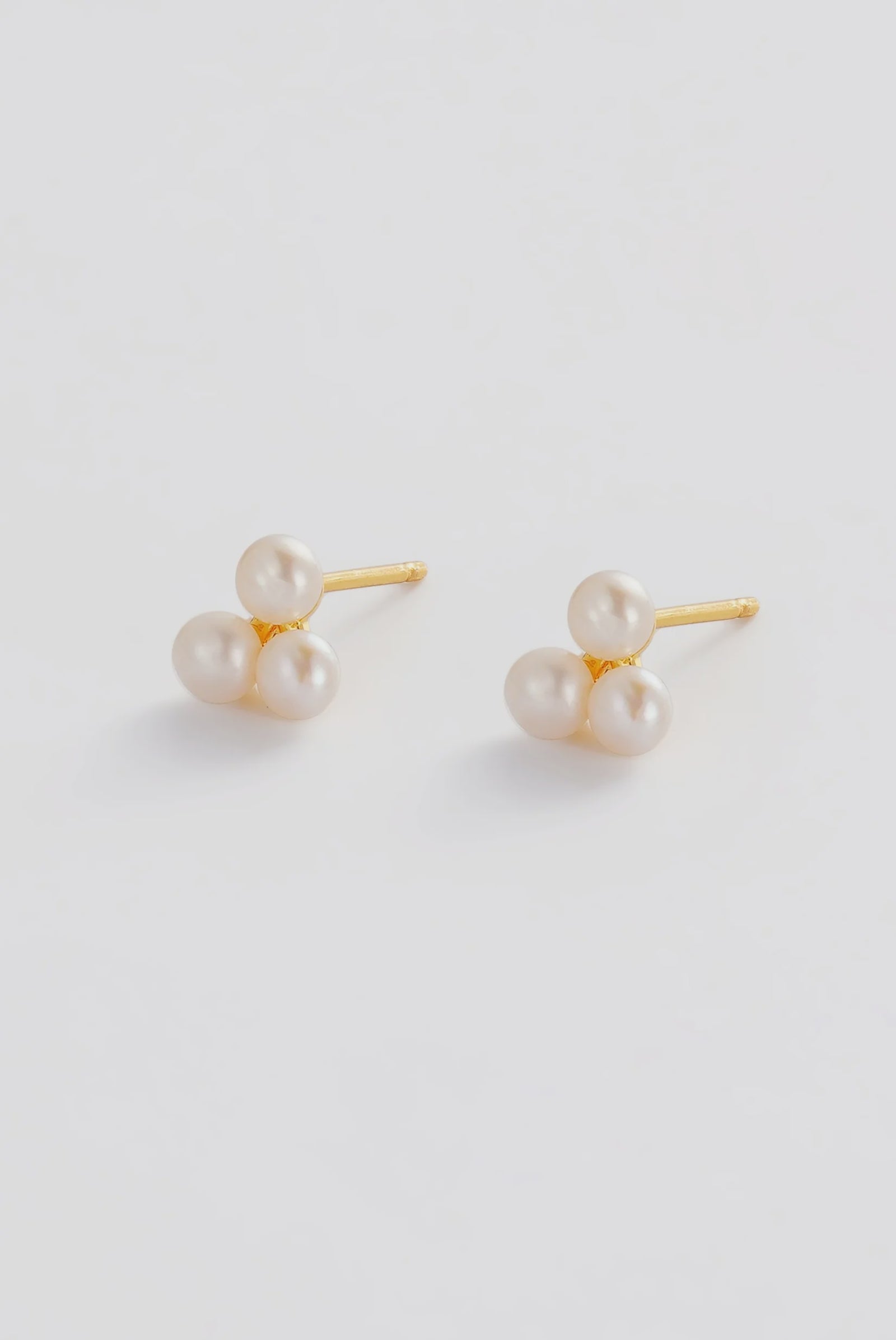 ZAFINO Luna Pearl Stud 7785
