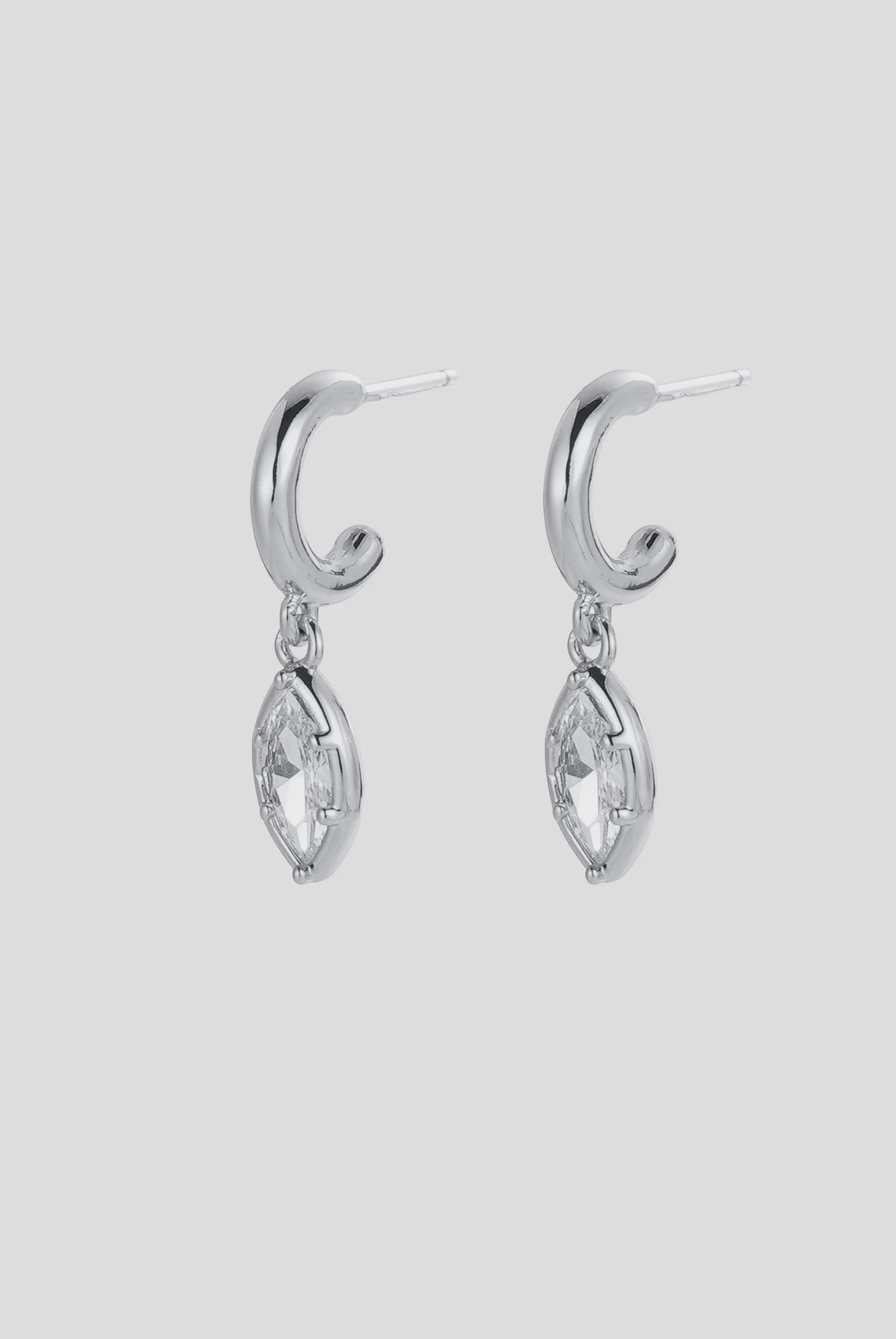 ZAFINO Eden Crystal Hoop - Silver 7791