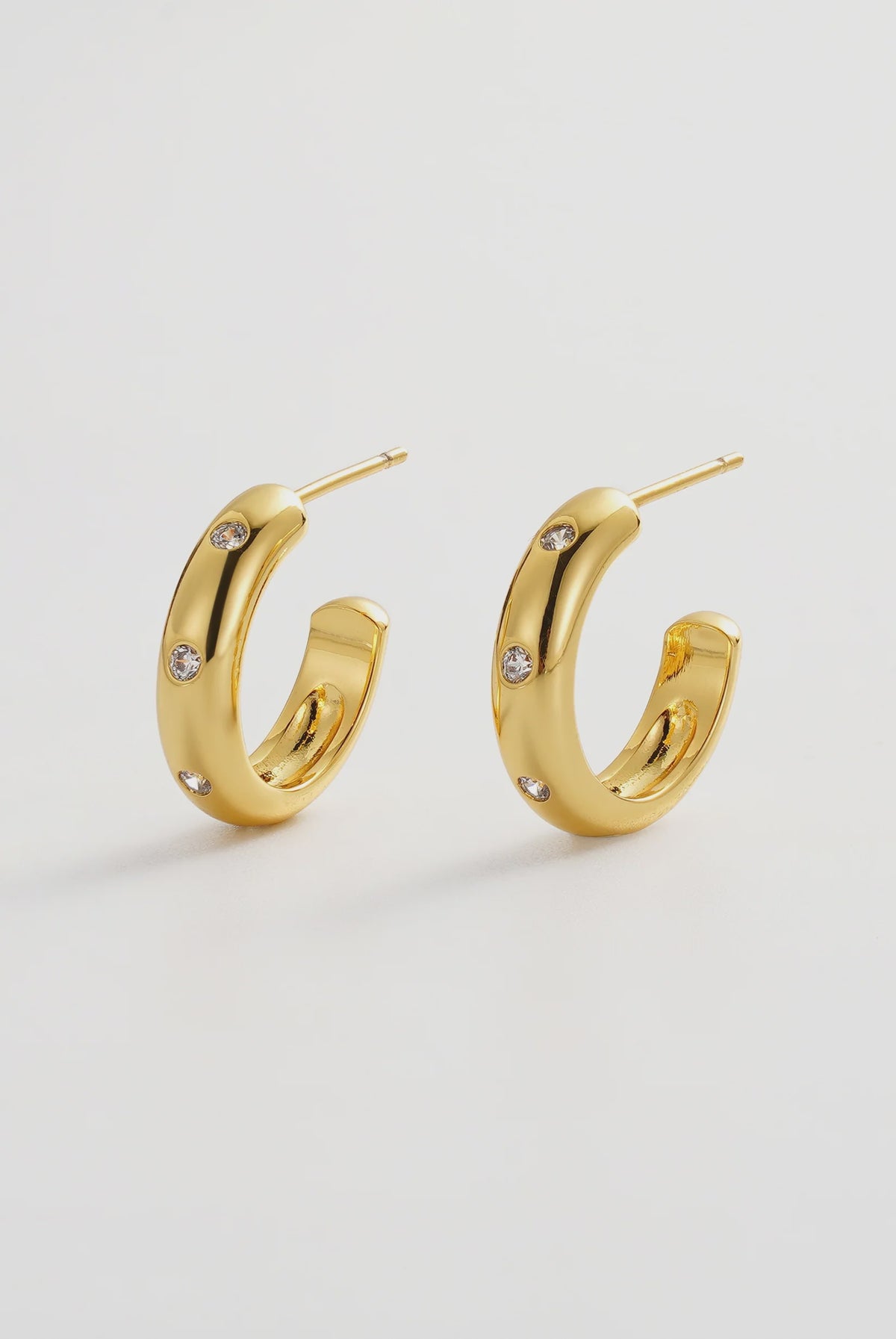 7798 Talia Hoop - Gold hoop earrings with small diamonds