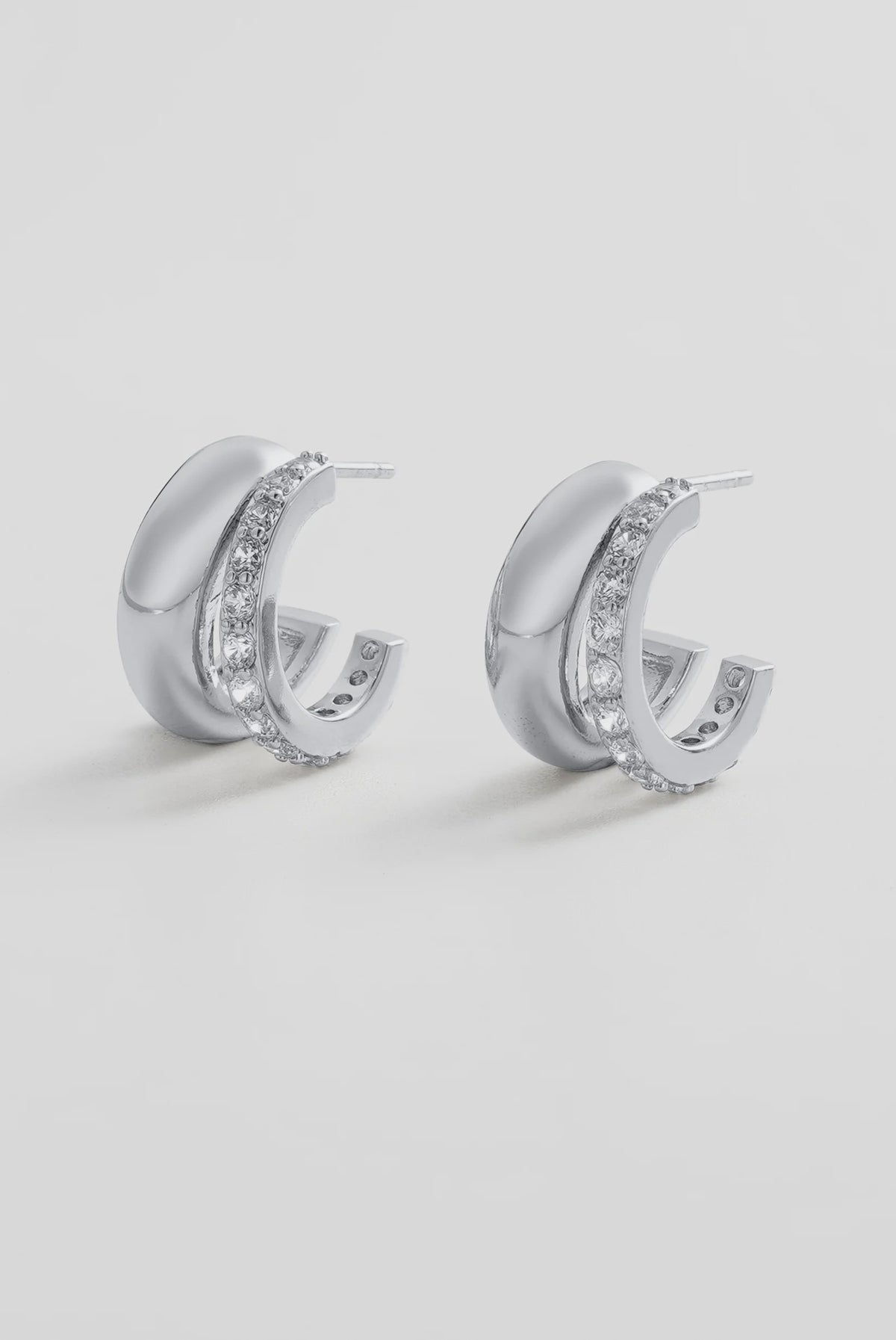 ZAFINO Zoe Hoop Silver hoop earrings with embedded stones 7807