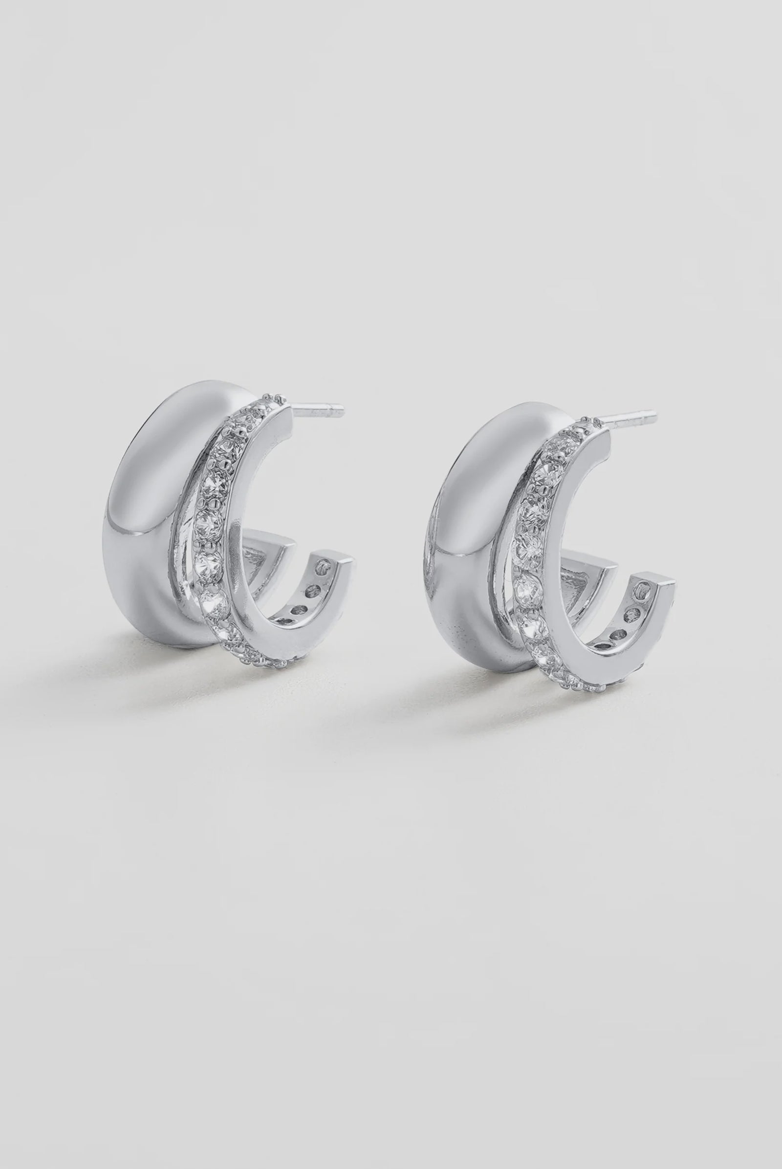 ZAFINO Zoe Hoop Silver hoop earrings with embedded stones 7807