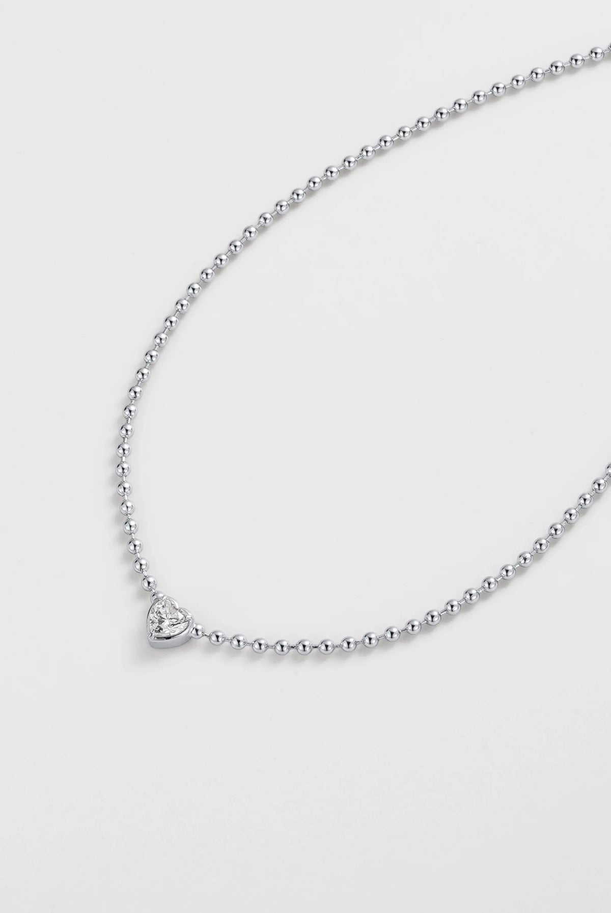 ZAFINO 7843 Amor Necklace Silver beaded with a heart-shaped clasp
