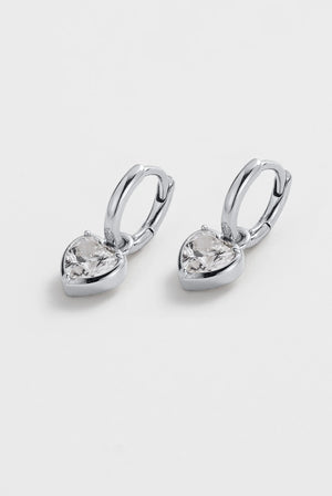 ZAFINO 7845 Amor Earring - Silver Pair of silver heart-shaped earrings