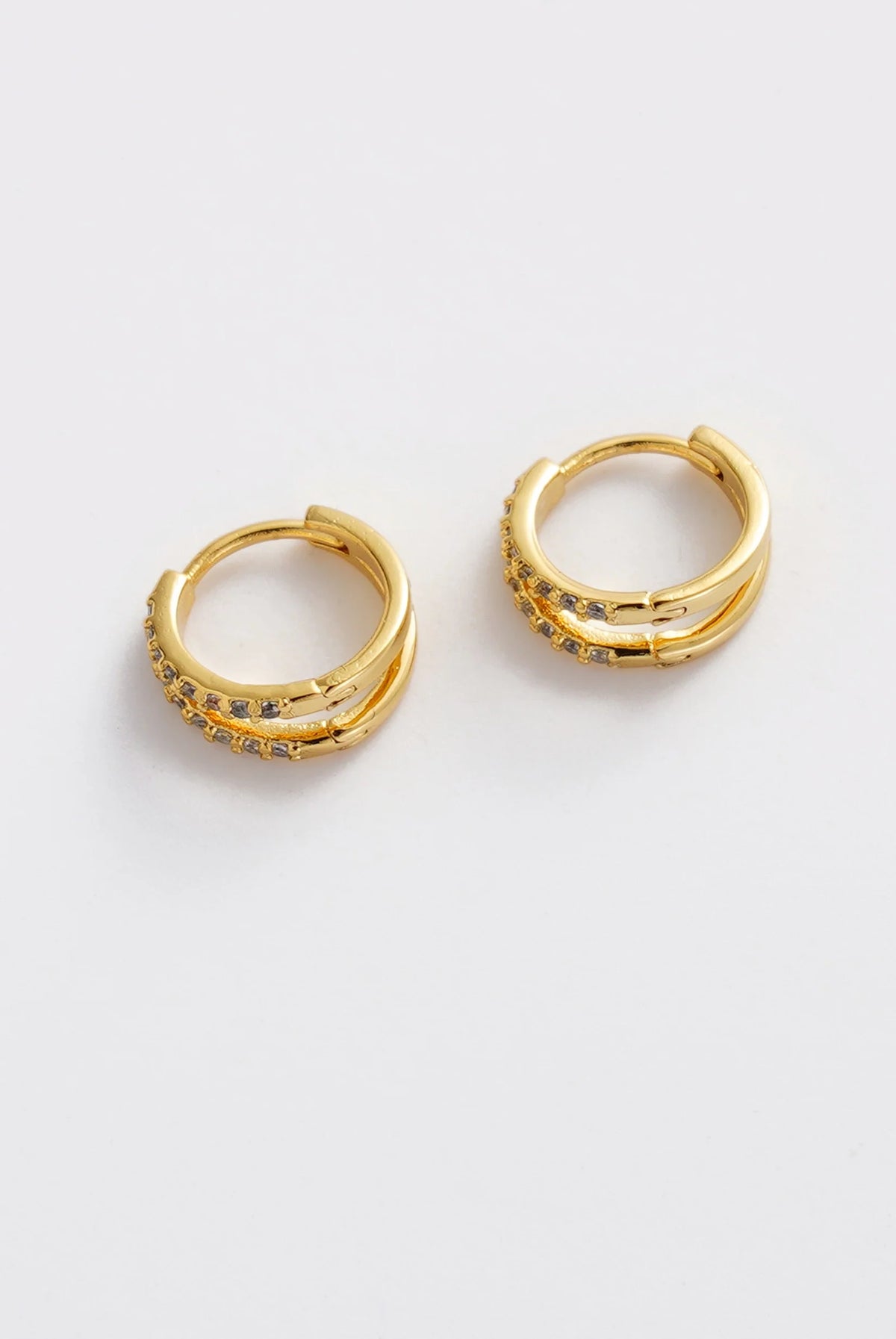ZAFINO Celia Huggie - Gold 7855