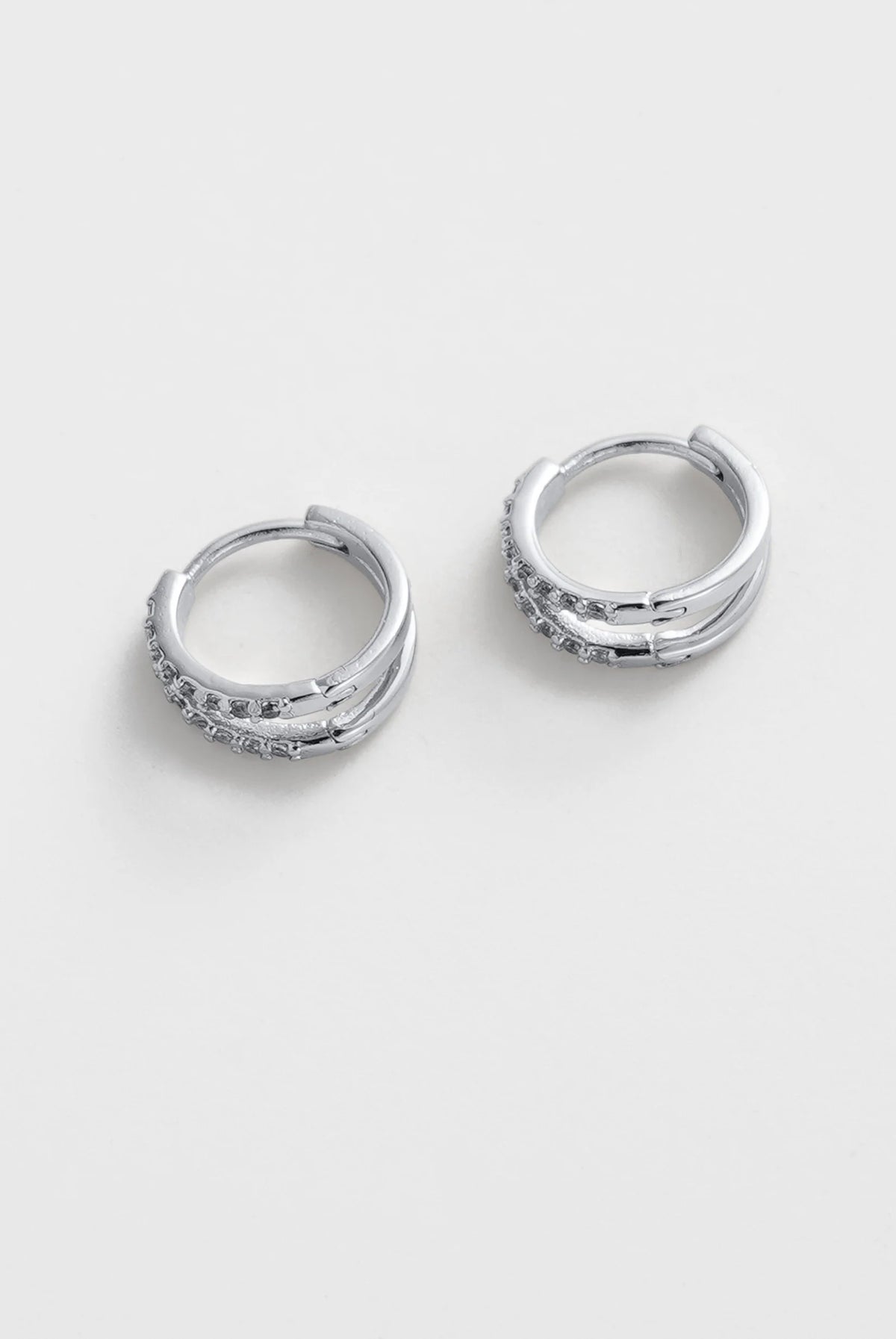 ZAFINO 7856 Celia Huggie - Silver