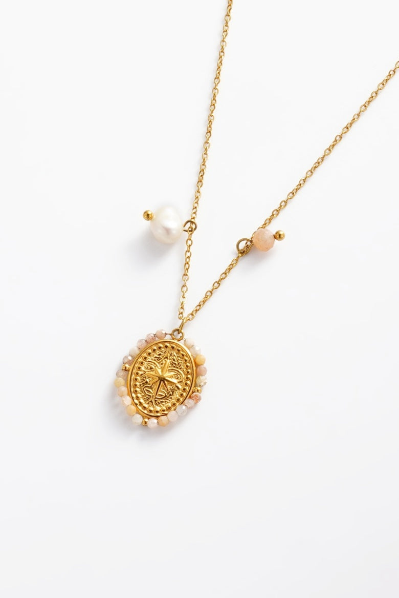 ZAFINO 8084 Olivia Necklace - Rouge Gold necklace with a pendant