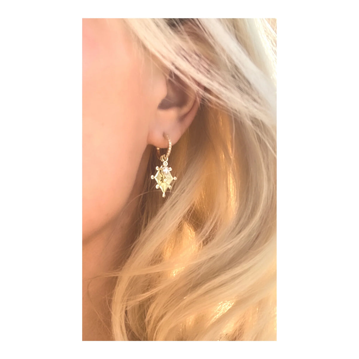 Lindi Kingi Into the Light - Goddess Earrings - Gold