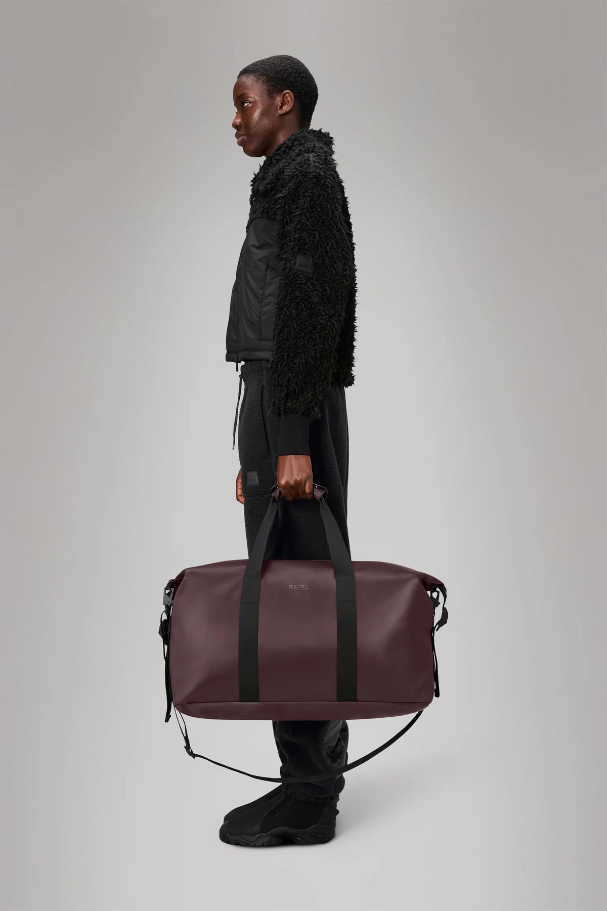 Rains Hilo Weekend Bag W3 - Depth