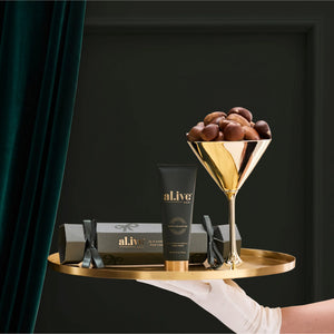 al.ive body Hand Cream Cracker - Fig & Toasted Chestnut