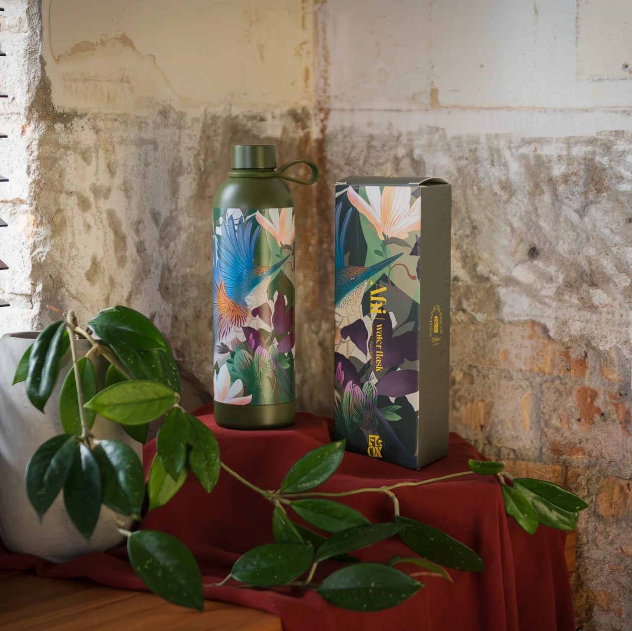 FLOX Ahi Water Flask 700ml Bottle