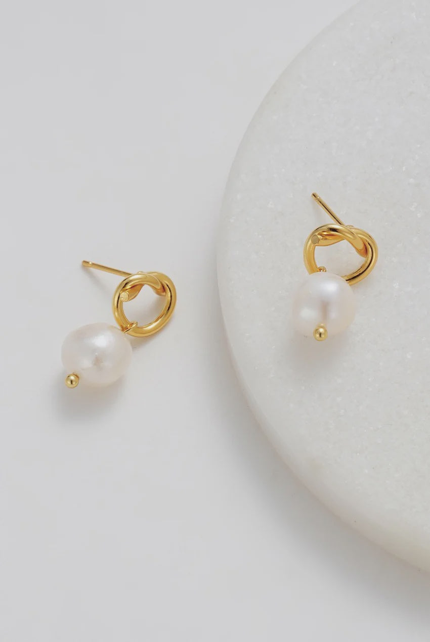 ZAFINO Alice Pearl Earrings - Gold 5396