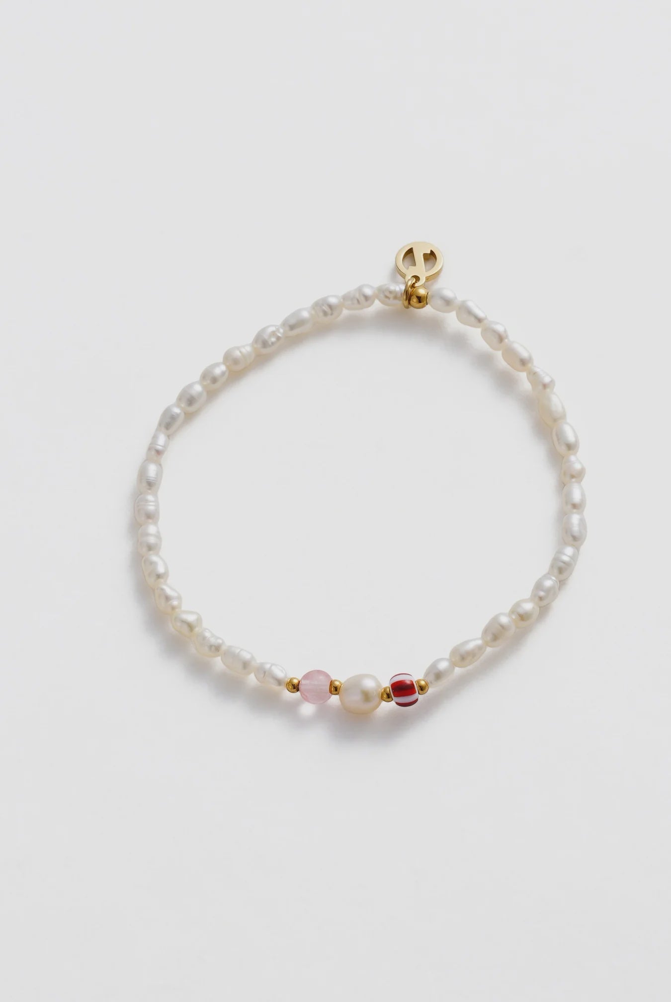 ZAFINO Amber Stretch Bracelet - Blush & Gold Pearl bracelet with gold clasp