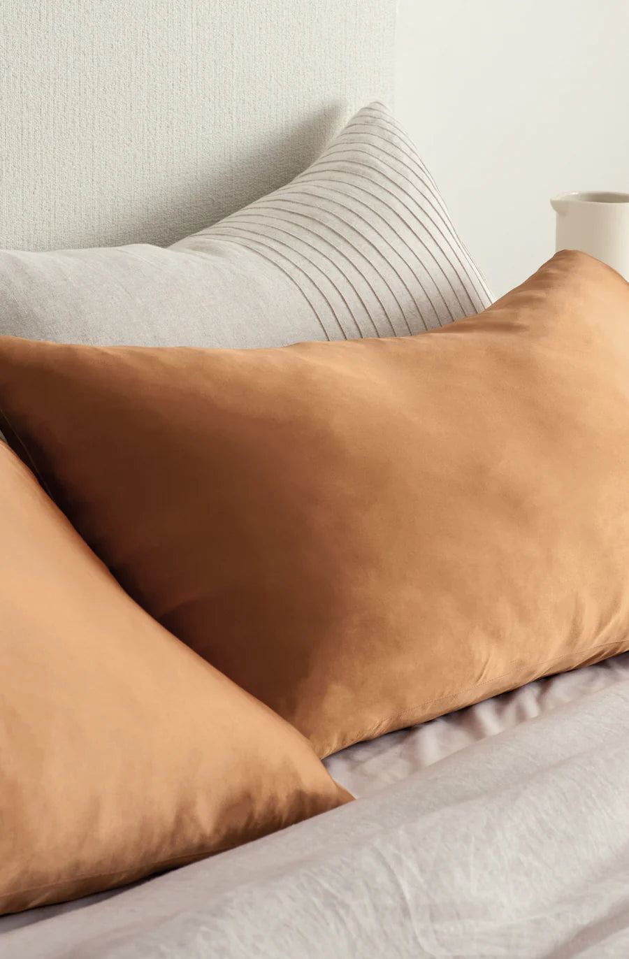 Bianca Lorenne Silk Pillowcase - Clay