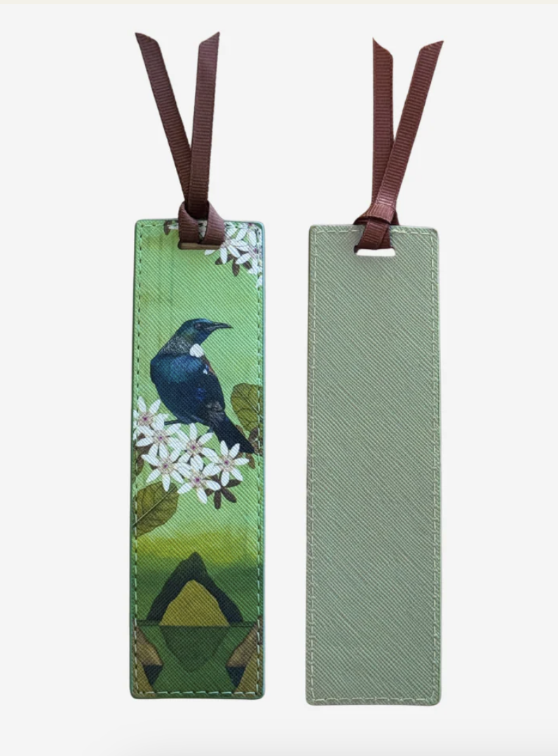 Bookmark - Tui in the Sky