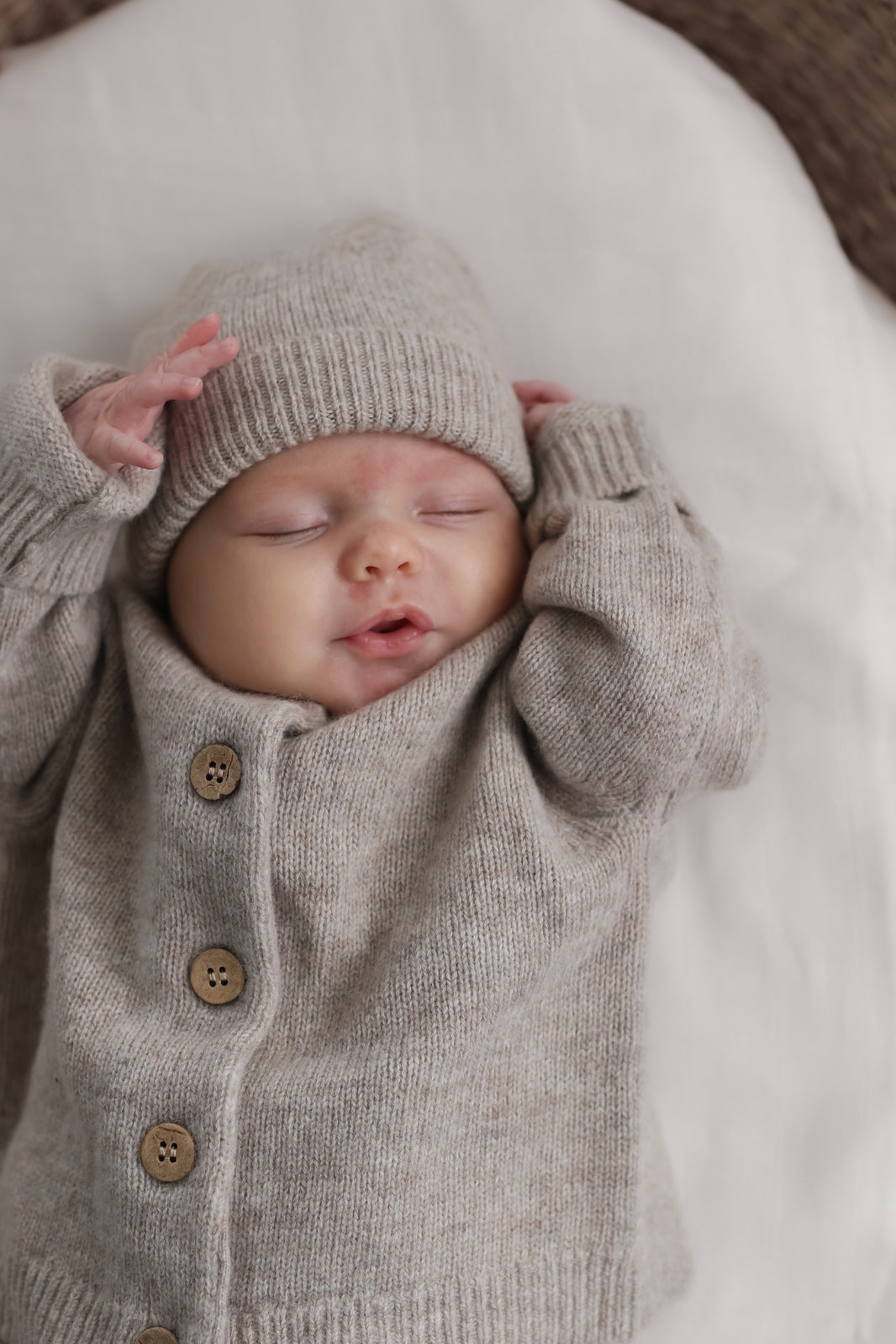 Burrow & Be Oakley Cardigan - Taupe