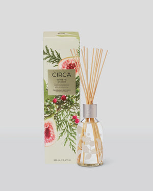 CIRCA Christmas Diffuser 250ml - WHITE FIG & CEDAR