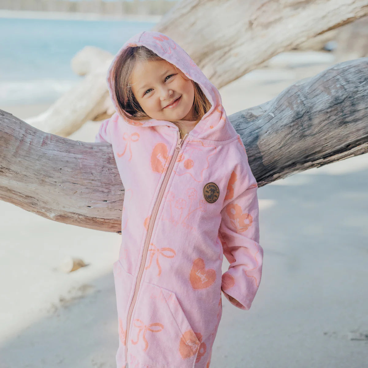 CRYWOLF KIDS GIRLS EVERYWHERE ZIP-UP TOWEL Pink Beach Wear
