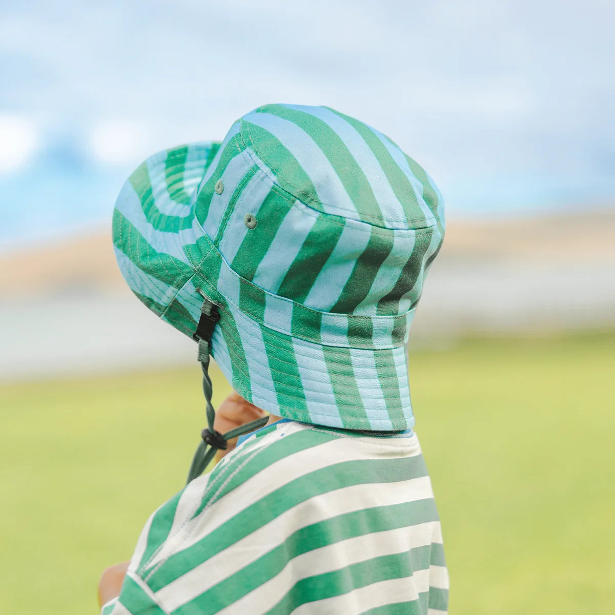 REVERSIBLE BUCKET HAT Deck Stripe