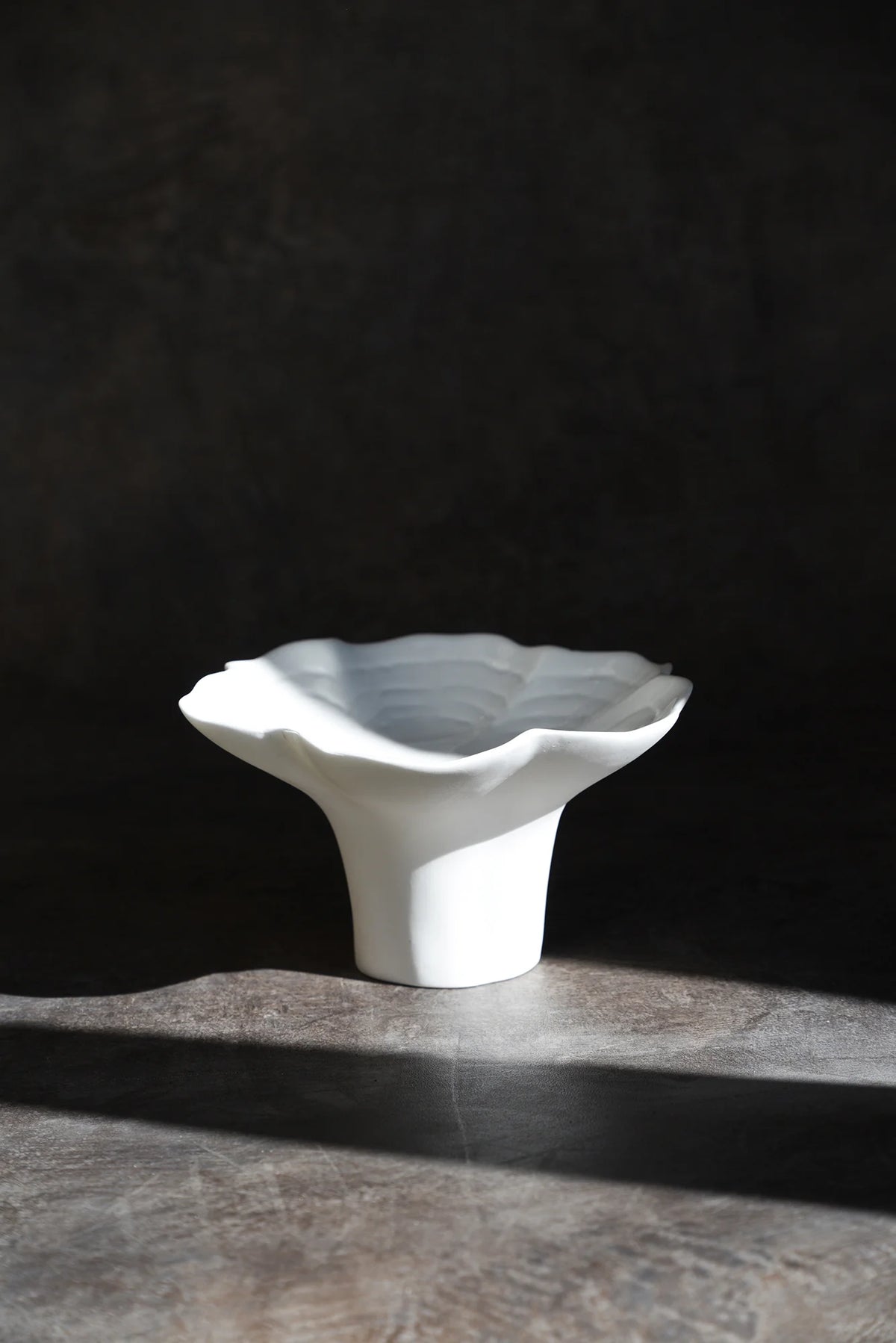Maytime Mushroom Bowl White ceramic