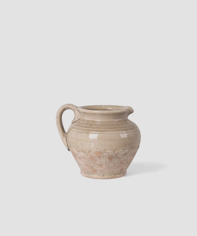 Chari Jug Stone