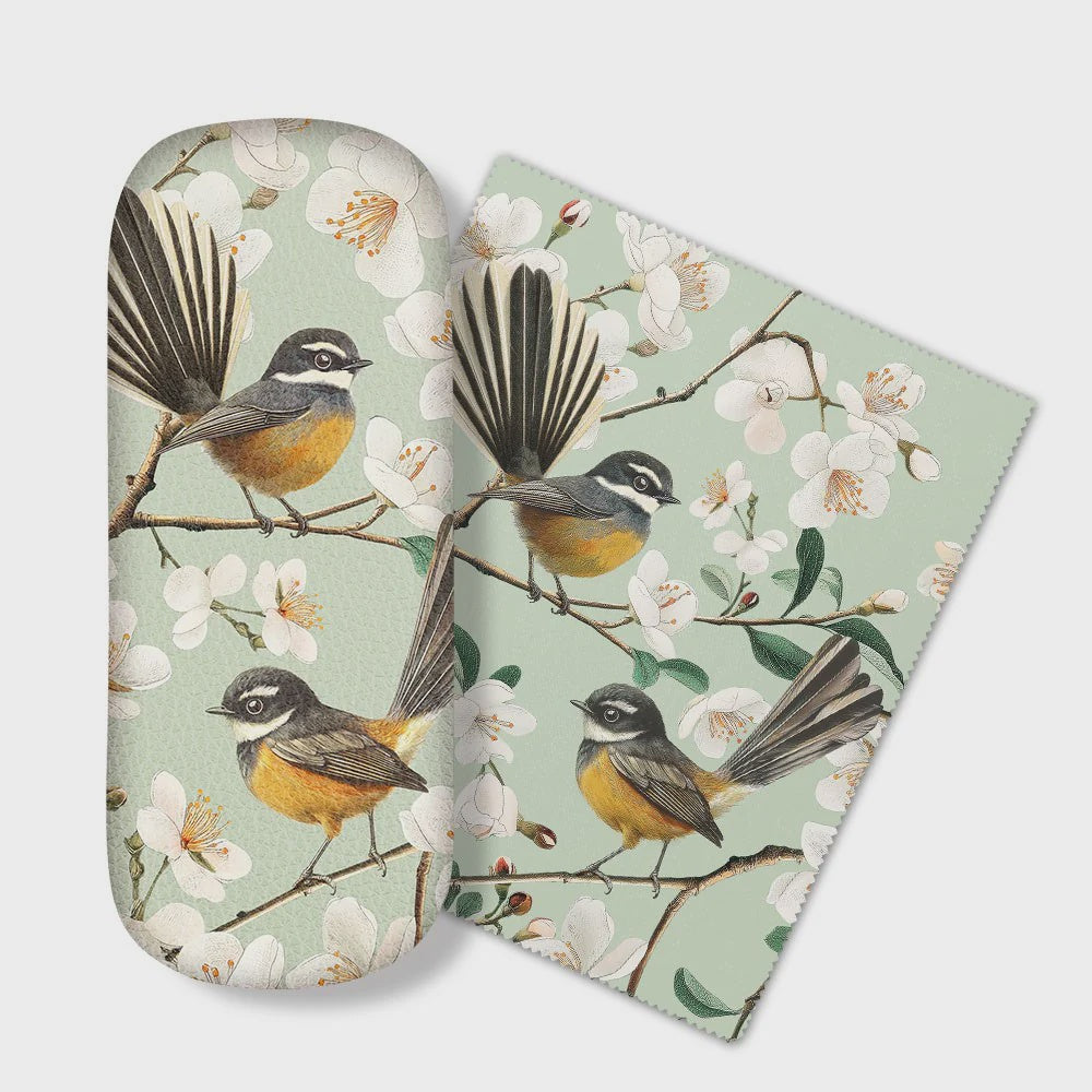 Chatty Fantails Glasses Case 100%NZ
