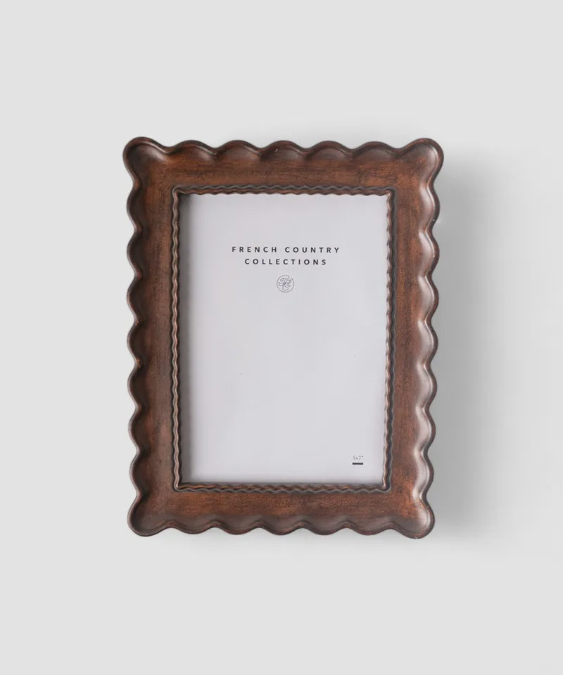 Chestnut Wavy Photo Frame 5x7"