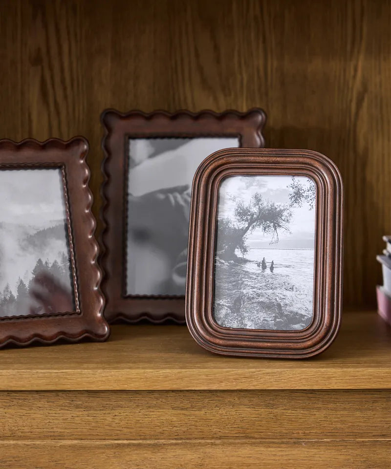French Country Collections Chestnut Ribbed Photo Frame 4x6"