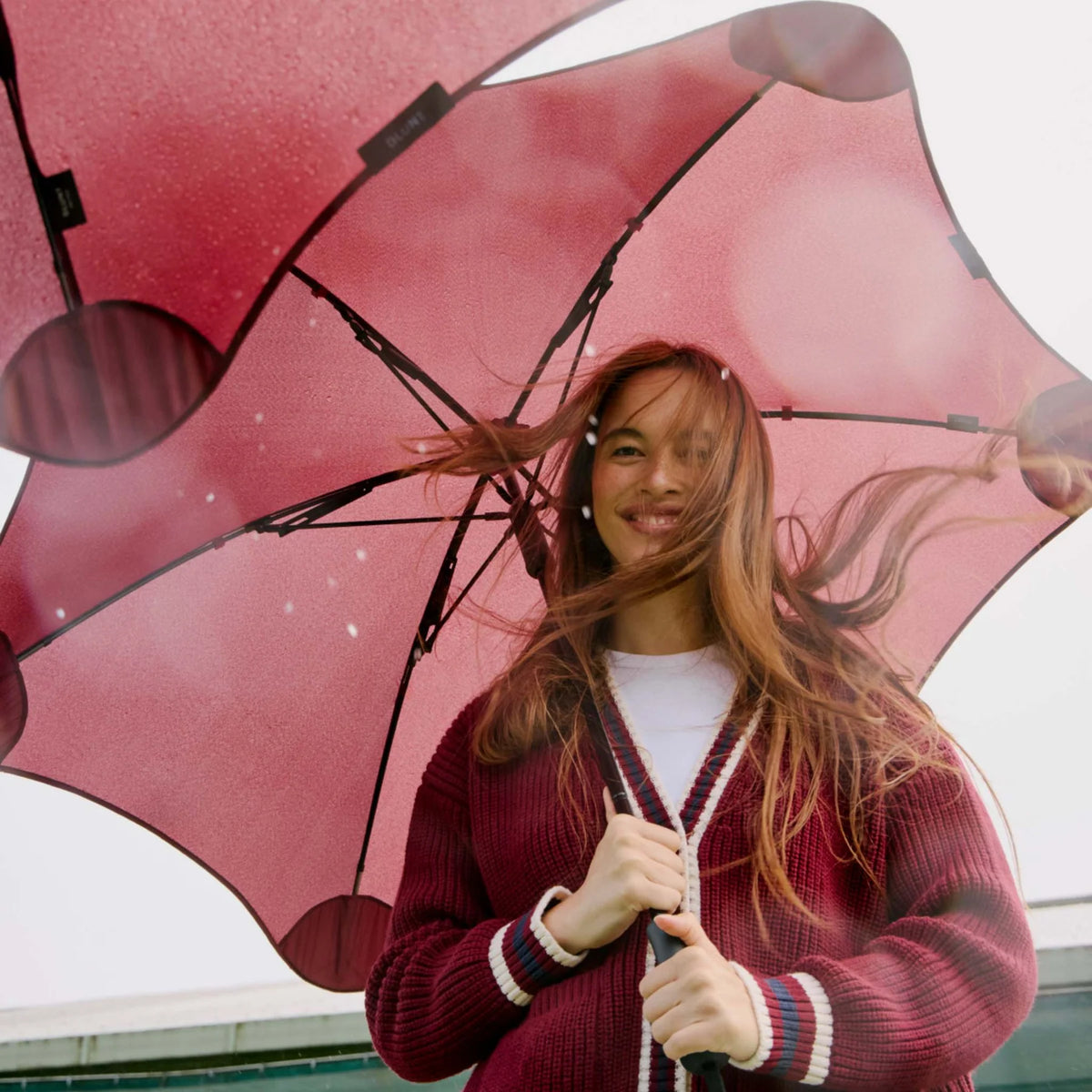 Blunt Classic - Clubhouse Red Maroon umbrella