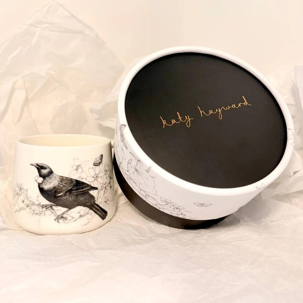 KATY HAYWARD Mug Cup - Home Is Here - Tui