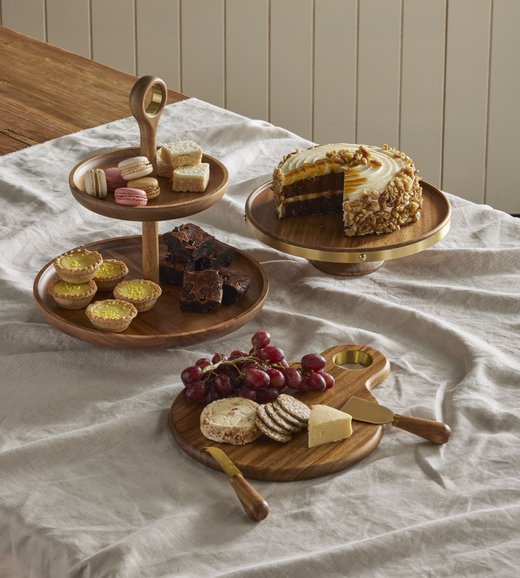 DAVIS & WADDELL ACACIA & BRASS CHEESE KNIVES SET OF 3 NATURAL