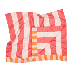 DOCK & BAY Beach Towel - Clubhouse Collection - Raspberry Road - L