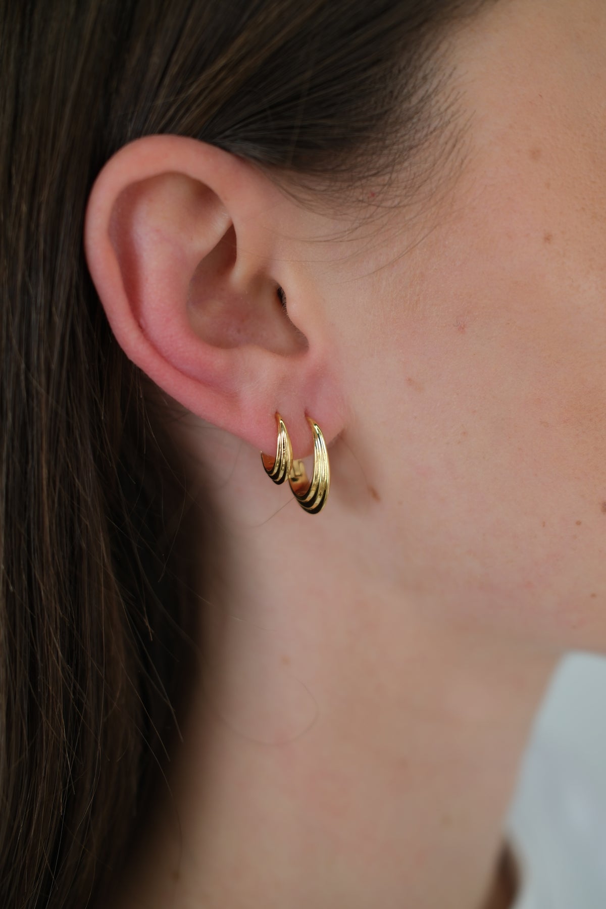 Marley Hoop - Small - Gold