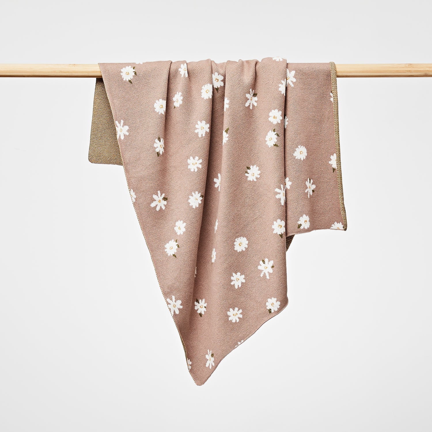 Over the Dandelions Daisy Organic Knit Blanket in Mushroom