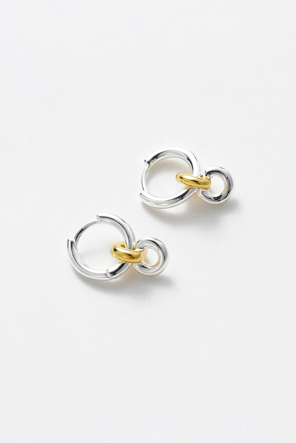 ZAFINO 7353 Daisy Earrings - Gold/Silver
