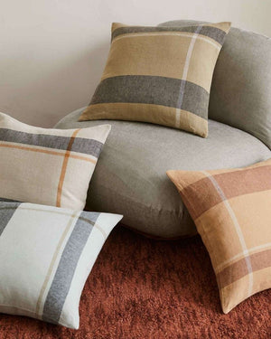 Weave Dante Cushion - Linen