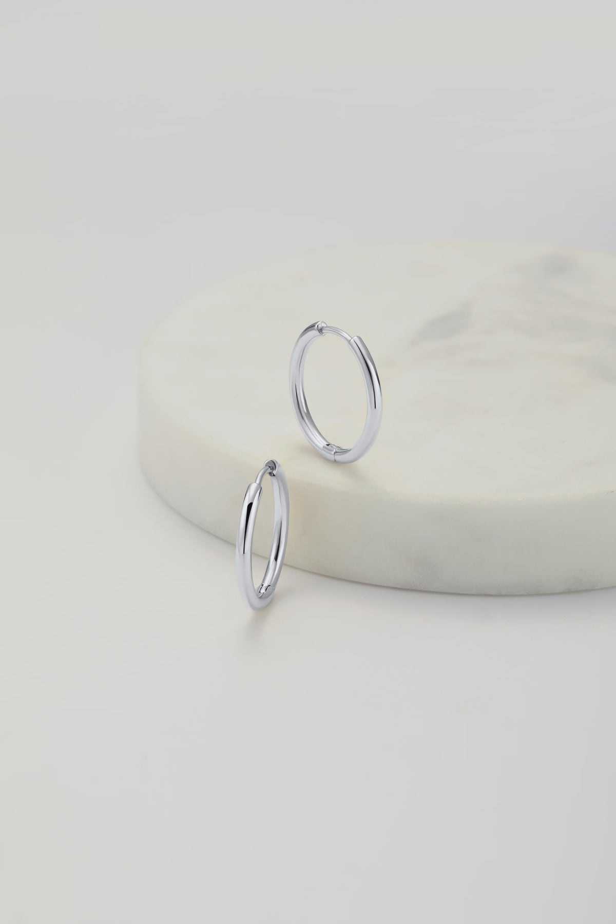 ZAFINO Delilah Hoop Medium - Silver