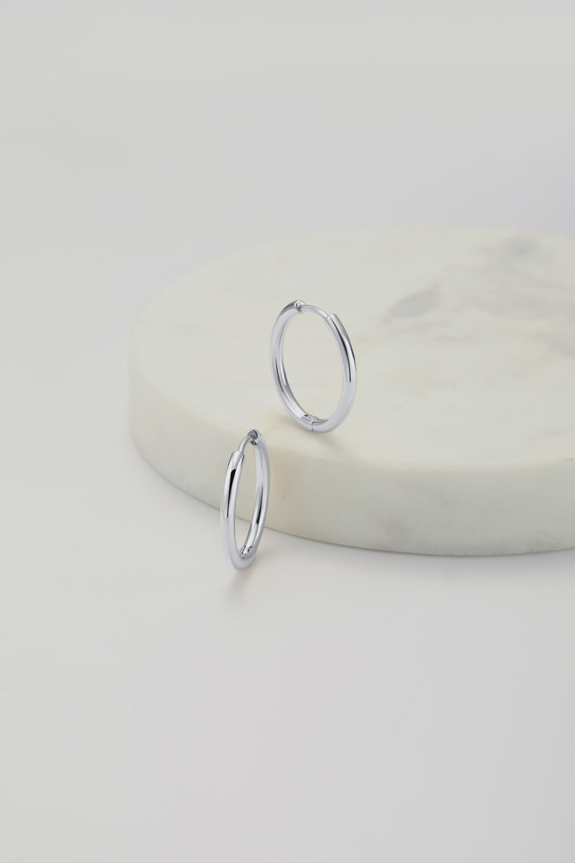 ZAFINO Delilah Hoop Medium - Silver