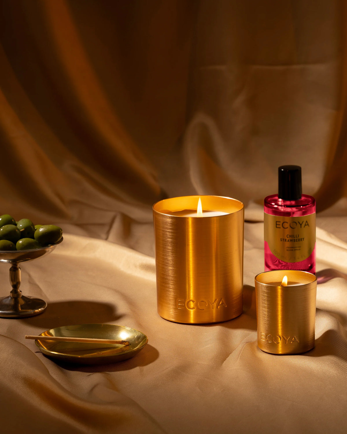 ECOYA Chilli Strawberry Goldie Candle Holiday Collection 2025