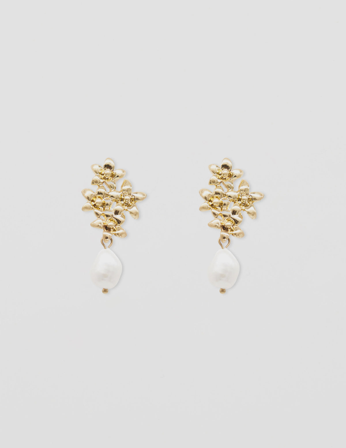 Earring Gold Flowers with Mother of Pearl Drop